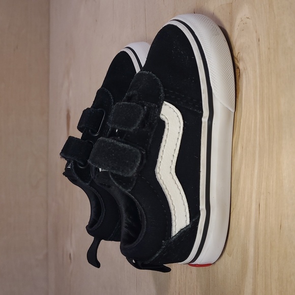 Vans Other - Vans Old Skool V Strap Suede Canvas Black White Kids Shoes